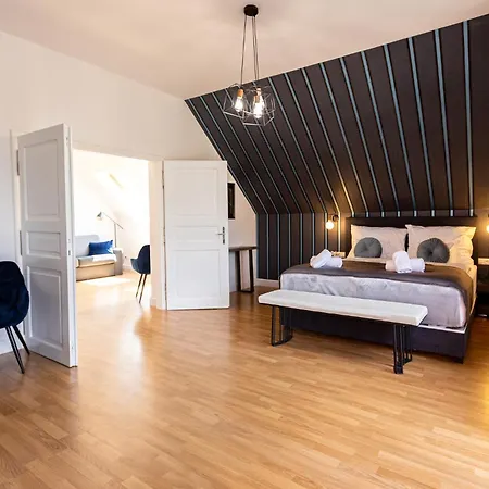 Clariss Balatonalmádi