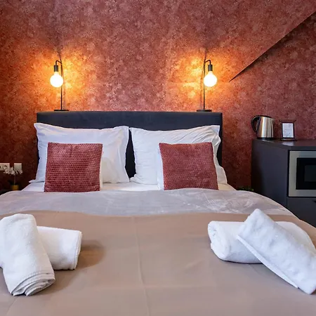Clariss Hotel