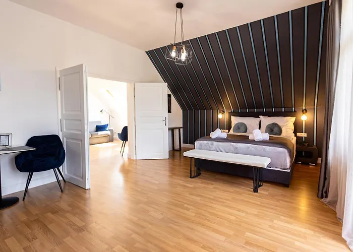 Clariss Balatonalmádi