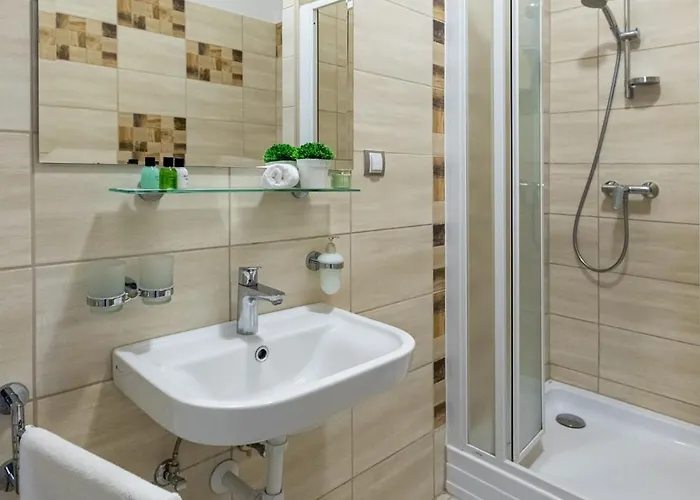 Clariss Balatonalmádi